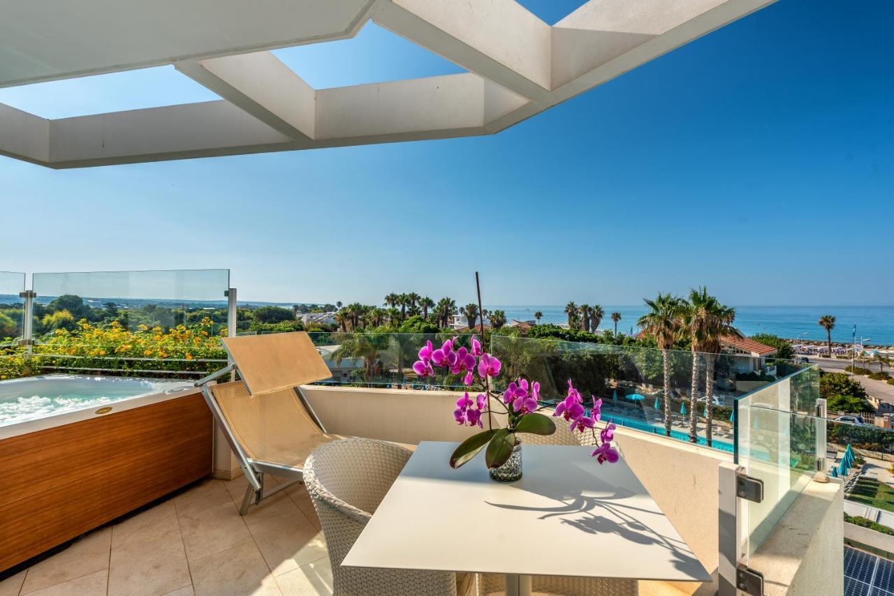Acacia Palace (Adults Only) Marina di Ragusa Ngoại thất bức ảnh